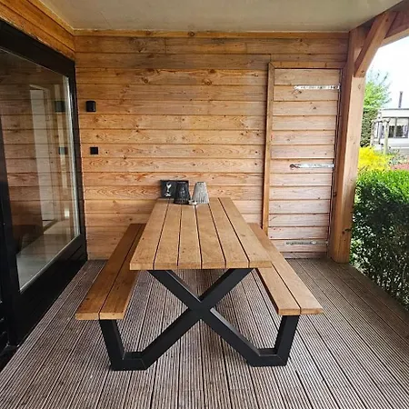 Lodge Ben's - De Hollandse Boerderij Bodegraven