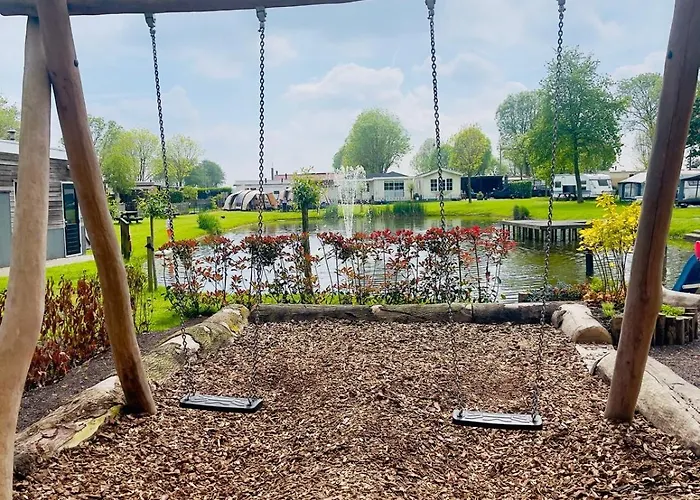 Ben's - De Hollandse Boerderij Lodge *