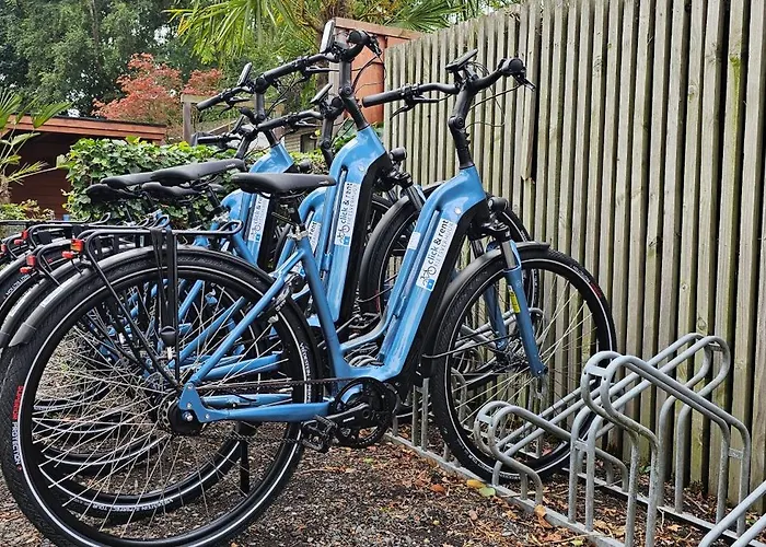 Ben's - De Hollandse Boerderij Lodge Bodegraven